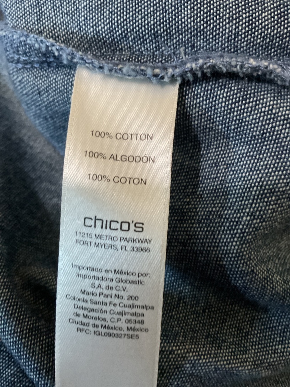 This Chico's elevated open-front,jacket in dark & light denim 100% cotton NWOT - Picture 5 of 7